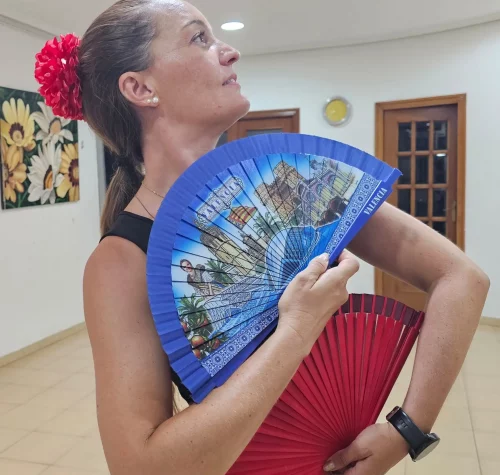 Profesora Belart formación. Galería Sevillanas y Flamenca